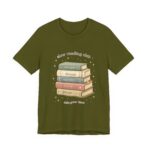 Slow Reading Club T-Shirt Book Lover Tee Cozy Literary Shirt Introvert Reading Aesthetic Top Minimalist Bookish Gift UK Style - Image 15